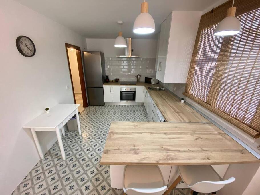 Apartamento En Centro Con Garaje 桑卢卡尔-德巴拉梅达 外观 照片